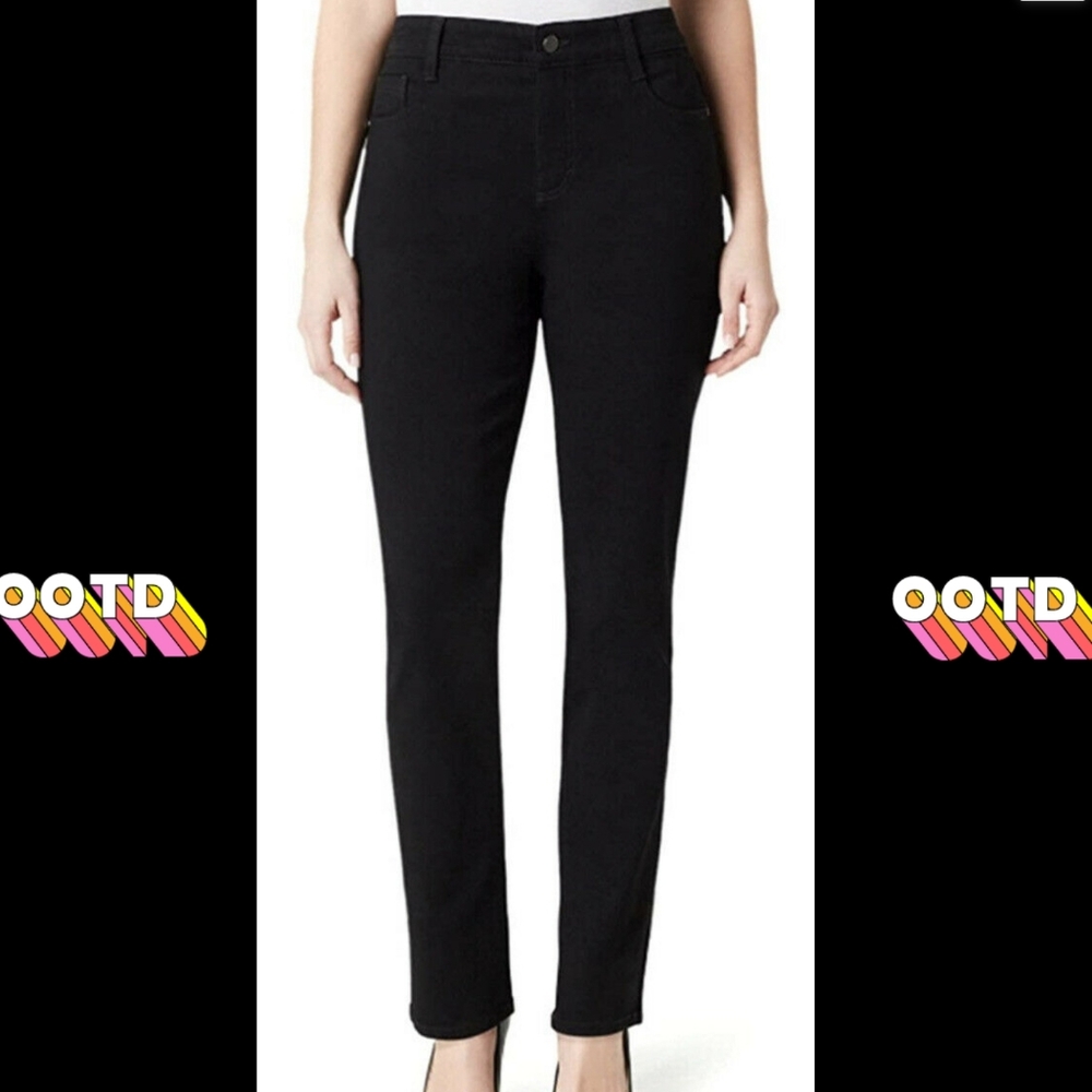 COPY - Bandolino Amy Straight Leg Jeans
